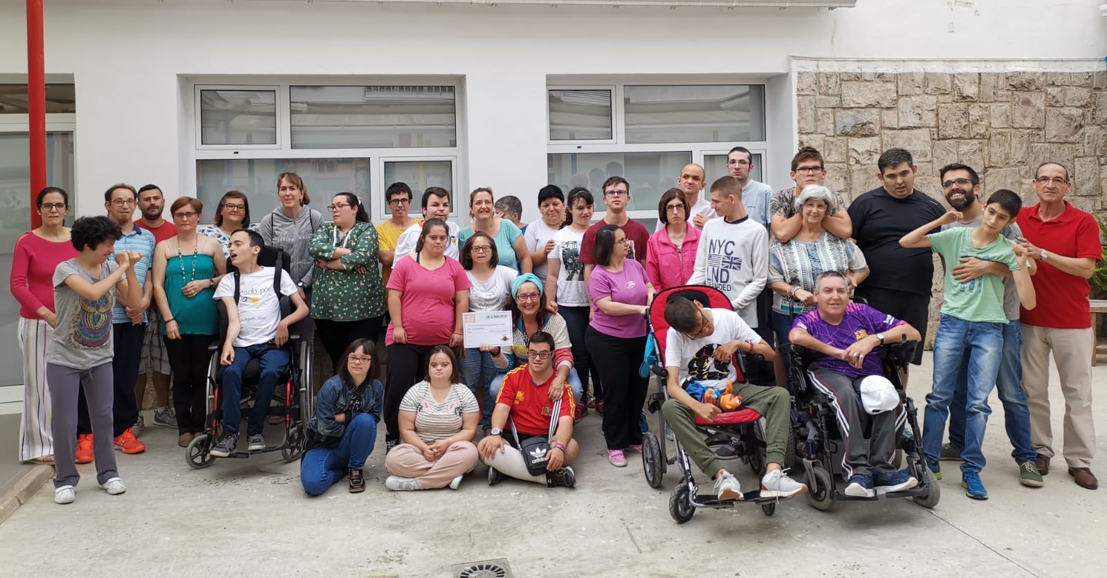 Colaboración con ADISTO Colaboración con ADISTO